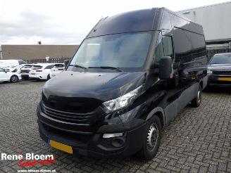 uszkodzony samochody ciężarowe Iveco Daily 35S 16V 2.3 352 H3 156pk Aut 2017/11