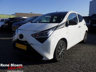 Schadeauto Toyota Aygo 1.0 VVT-I X-Fun 5drs Airco 2019/12