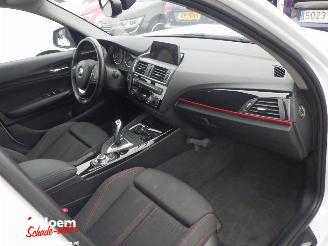 BMW 1-serie 118i Sport Automaat 5drs 136pk picture 11