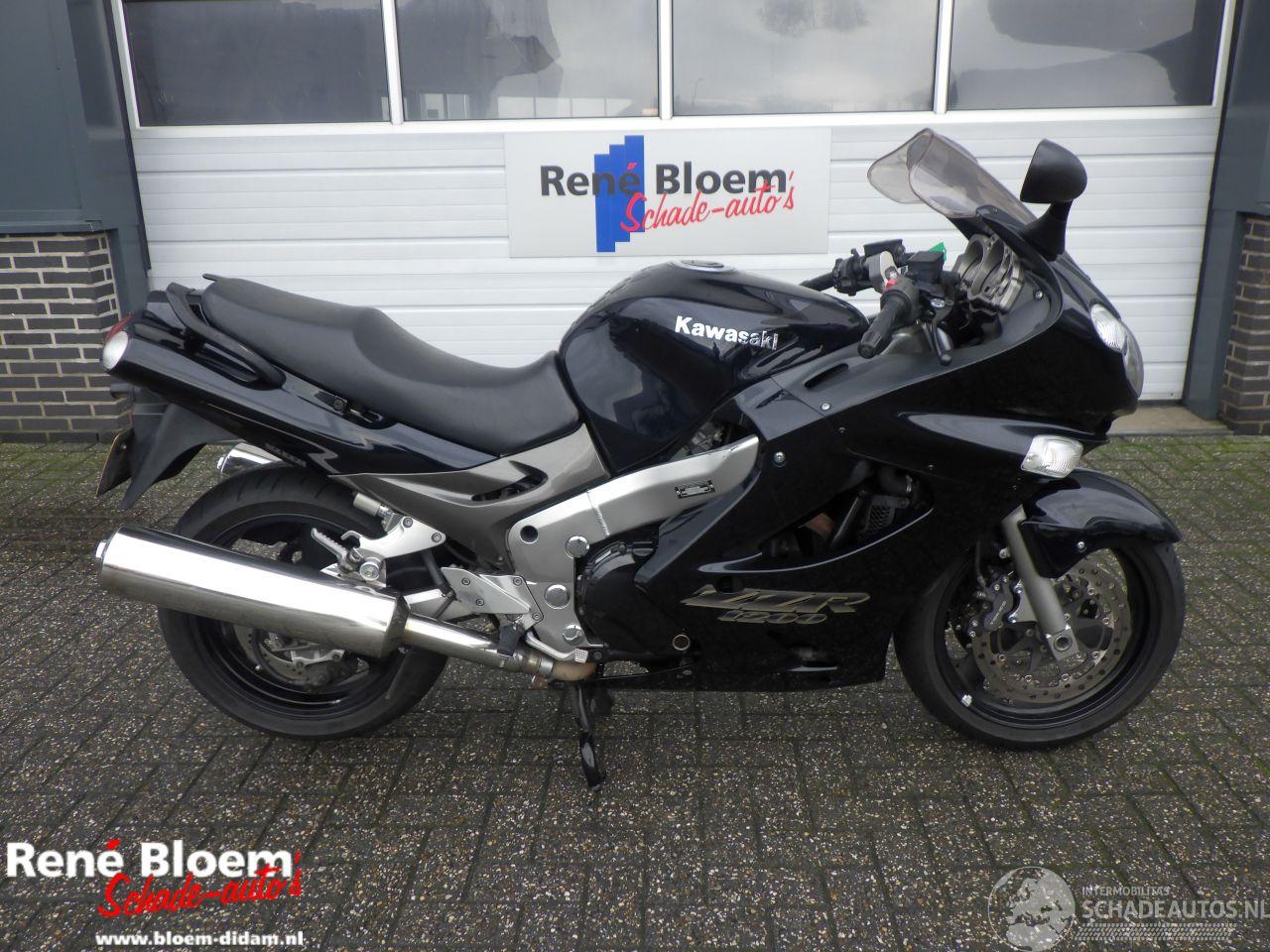 Kawasaki ZZ - R 1200 