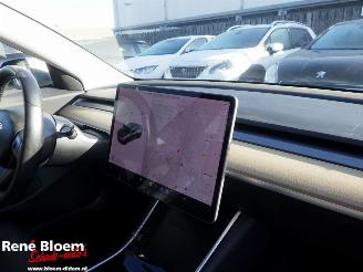 Tesla Model 3 Performance AWD 75kWh picture 13