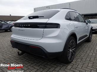 uszkodzony samochody osobowe Porsche Macan 4S 100kWh 448pk Full Option 2025/7