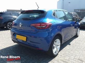 damaged passenger cars Renault Clio 1.0 Tce Zen 2021/11