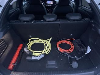 Opel Mokka-E 50-kWh 11kW bl. Business Elegance aut 136pk - nap - stuurverwarming - navi - camera - line + side assist - keyless - virtual - 2x laadkabels - org NL picture 73