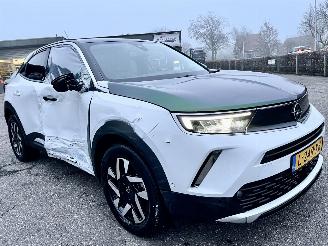 Opel Mokka-E 50-kWh 11kW bl. Business Elegance aut 136pk - nap - stuurverwarming - navi - camera - line + side assist - keyless - virtual - 2x laadkabels - org NL picture 4