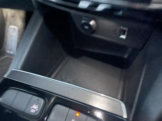 Opel Mokka-E 50-kWh 11kW bl. Business Elegance aut 136pk - nap - stuurverwarming - navi - camera - line + side assist - keyless - virtual - 2x laadkabels - org NL picture 39