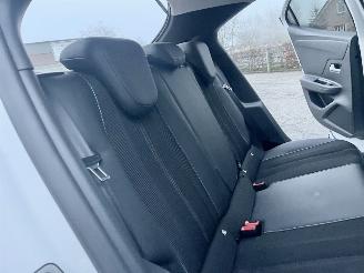 Opel Mokka-E 50-kWh 11kW bl. Business Elegance aut 136pk - nap - stuurverwarming - navi - camera - line + side assist - keyless - virtual - 2x laadkabels - org NL picture 60