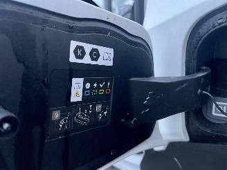 Opel Mokka-E 50-kWh 11kW bl. Business Elegance aut 136pk - nap - stuurverwarming - navi - camera - line + side assist - keyless - virtual - 2x laadkabels - org NL picture 76