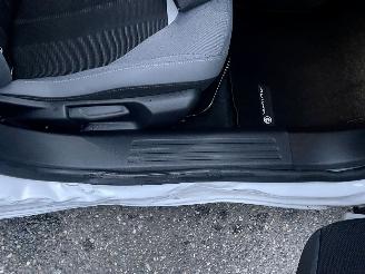 Opel Mokka-E 50-kWh 11kW bl. Business Elegance aut 136pk - nap - stuurverwarming - navi - camera - line + side assist - keyless - virtual - 2x laadkabels - org NL picture 13