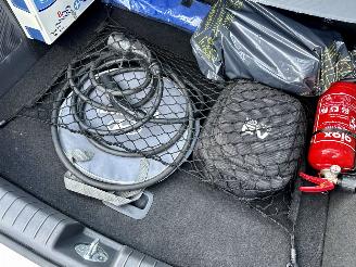 Hyundai Ioniq Comfort EV 120pk aut + f1 flippers - nap - 2x laadkabels - navi - camera - front + line assist - keyless entry + start picture 52