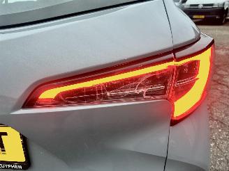 Toyota Corolla Touring sports 1.8 Hybrid 148pk automaat Business - nap - vaste prijs - camera - line + front assist - afn trekh - clima + cruise contr - keyless start picture 12