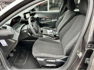 Peugeot 208 1.2 PureTech 75pk Active Pack 5drs - nap - navi - led - airco - cruise - pdc - line assist - lmv - Apple CarPlay + Android picture 38