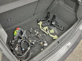 Peugeot 208 1.2 PureTech 75pk Active Pack 5drs - nap - navi - led - airco - cruise - pdc - line assist - lmv - Apple CarPlay + Android picture 14