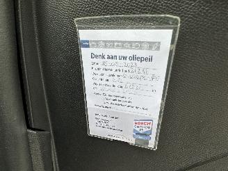 Peugeot 208 1.2 PureTech 75pk Active Pack 5drs - nap - navi - led - airco - cruise - pdc - line assist - lmv - Apple CarPlay + Android picture 39