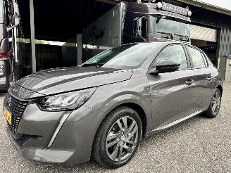 Peugeot 208 1.2 PureTech 75pk Active Pack 5drs - nap - navi - led - airco - cruise - pdc - line assist - lmv - Apple CarPlay + Android picture 2