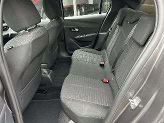 Peugeot 208 1.2 PureTech 75pk Active Pack 5drs - nap - navi - led - airco - cruise - pdc - line assist - lmv - Apple CarPlay + Android picture 32