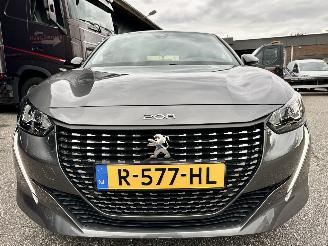 Peugeot 208 1.2 PureTech 75pk Active Pack 5drs - nap - navi - led - airco - cruise - pdc - line assist - lmv - Apple CarPlay + Android picture 3