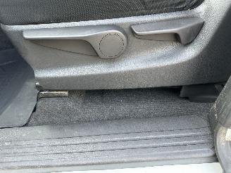 Isuzu D-Max 1.9D 4WD aut 163pk Extended Cab X-Country pick Up - nap - navi - camera - pdc - led - lmv - nieuw model - rijdbaar - 4x4 aandrijving picture 48