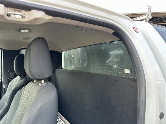 Isuzu D-Max 1.9D 4WD aut 163pk Extended Cab X-Country pick Up - nap - navi - camera - pdc - led - lmv - nieuw model - rijdbaar - 4x4 aandrijving picture 52