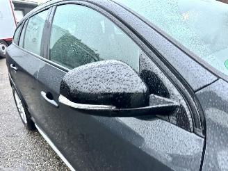 Volvo V-60 Cross country 2.0 D3 150pk 6-bak Polar Pl - nap - navi - xenon - half leer + stoelverw - pdc - trekh picture 89