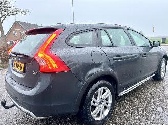 Volvo V-60 Cross country 2.0 D3 150pk 6-bak Polar Pl - nap - navi - xenon - half leer + stoelverw - pdc - trekh picture 5
