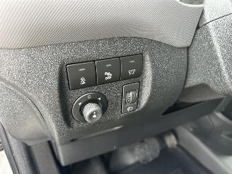 Citroën Berlingo 1.6 BlueHDI 99pk aut + f1 100 Club Eco S&S - airco - cruise - standkachel - pdc - trekh - klapdeuren - schuifdeur picture 39