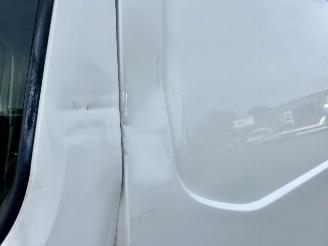 Citroën Berlingo 1.6 BlueHDI 99pk aut + f1 100 Club Eco S&S - airco - cruise - standkachel - pdc - trekh - klapdeuren - schuifdeur picture 16