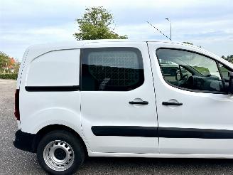 Citroën Berlingo 1.6 BlueHDI 99pk aut + f1 100 Club Eco S&S - airco - cruise - standkachel - pdc - trekh - klapdeuren - schuifdeur picture 74