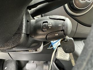 Citroën Berlingo 1.6 BlueHDI 99pk aut + f1 100 Club Eco S&S - airco - cruise - standkachel - pdc - trekh - klapdeuren - schuifdeur picture 42