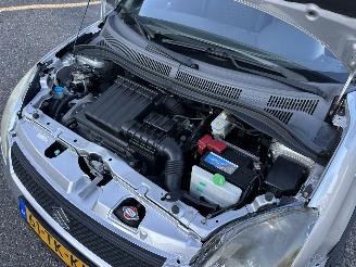 Suzuki Swift 1.3i 92pk GLS 5drs - nap - airco - camera - touchscreen multimedia - bleutooth - alcantara hemel + stuur picture 50