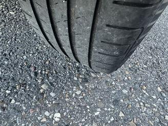 Suzuki Swift 1.3i 92pk GLS 5drs - nap - airco - camera - touchscreen multimedia - bleutooth - alcantara hemel + stuur picture 55