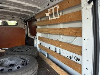 Renault Trafic 1.6 dCi 90pk 6-bak T29 L2/H1 Comfort - nap - 3.pers - navi - airco - cruise - aux - usb - privacy glass - facelift picture 42