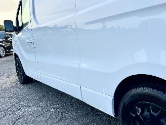 Renault Trafic 1.6 dCi 90pk 6-bak T29 L2/H1 Comfort - nap - 3.pers - navi - airco - cruise - aux - usb - privacy glass - facelift picture 56
