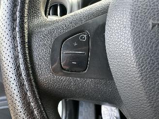 Renault Trafic 1.6 dCi 90pk 6-bak T29 L2/H1 Comfort - nap - 3.pers - navi - airco - cruise - aux - usb - privacy glass - facelift picture 21