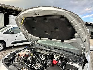 Ford Focus Wagon 1.0 EcoB Hybrid 135pk 6-bak Con - 97dkm nap - navi - airco - cruise - pdc - line + front assist - lmv picture 79