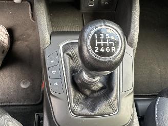 Ford Focus Wagon 1.0 EcoB Hybrid 135pk 6-bak Con - 97dkm nap - navi - airco - cruise - pdc - line + front assist - lmv picture 40