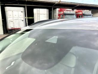 Ford Focus Wagon 1.0 EcoB Hybrid 135pk 6-bak Con - 97dkm nap - navi - airco - cruise - pdc - line + front assist - lmv picture 7