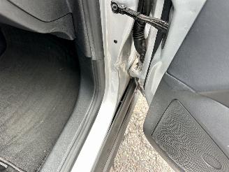 Ford Focus Wagon 1.0 EcoB Hybrid 135pk 6-bak Con - 97dkm nap - navi - airco - cruise - pdc - line + front assist - lmv picture 58