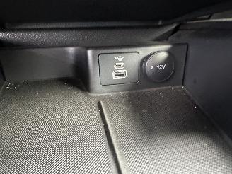 Ford Focus Wagon 1.0 EcoB Hybrid 135pk 6-bak Con - 97dkm nap - navi - airco - cruise - pdc - line + front assist - lmv picture 38