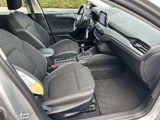 Ford Focus Wagon 1.0 EcoB Hybrid 135pk 6-bak Con - 97dkm nap - navi - airco - cruise - pdc - line + front assist - lmv picture 50