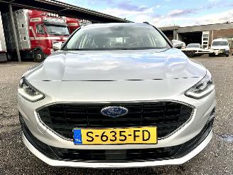 Ford Focus Wagon 1.0 EcoB Hybrid 135pk 6-bak Con - 97dkm nap - navi - airco - cruise - pdc - line + front assist - lmv picture 3