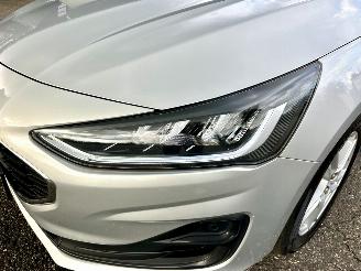 Ford Focus Wagon 1.0 EcoB Hybrid 135pk 6-bak Con - 97dkm nap - navi - airco - cruise - pdc - line + front assist - lmv picture 8