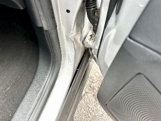 Ford Focus Wagon 1.0 EcoB Hybrid 135pk 6-bak Con - 97dkm nap - navi - airco - cruise - pdc - line + front assist - lmv picture 56