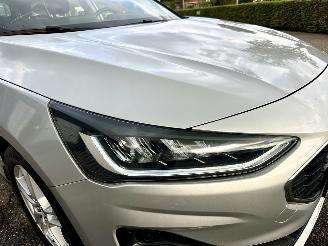 Ford Focus Wagon 1.0 EcoB Hybrid 135pk 6-bak Con - 97dkm nap - navi - airco - cruise - pdc - line + front assist - lmv picture 101