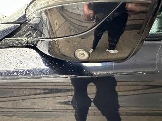 BMW 7-serie 730d xDrive 265pk aut + f1 High Exe M-Ed - nap - schuifdak - hud - softclose - 360 cam - harman/kardon - luchtvering picture 95