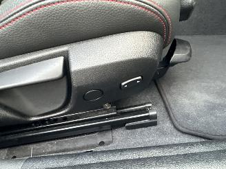 BMW 1-serie 118i 136pk 6-bak Cent Sportline 5drs - schuifdak - nap - leer - navi - stoelverw - licht + regensensor picture 24