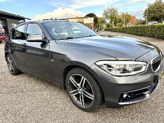 BMW 1-serie 118i 136pk 6-bak Cent Sportline 5drs - schuifdak - nap - leer - navi - stoelverw - licht + regensensor picture 4