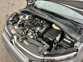 Citroën C3 1.2 PureTech 83pk C-Series - navi - line assist - clima - cruise - apple carpl - 66dkm nap - licht + regensensor picture 10