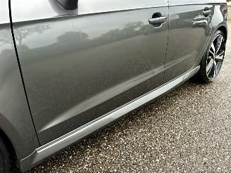 Audi Rs3 Gereserveerd Sportback 2.5 TFSI 400pk aut + f1 quattro - pano - facelift - camera - b&o - keyless - virtual - front + line assist picture 101