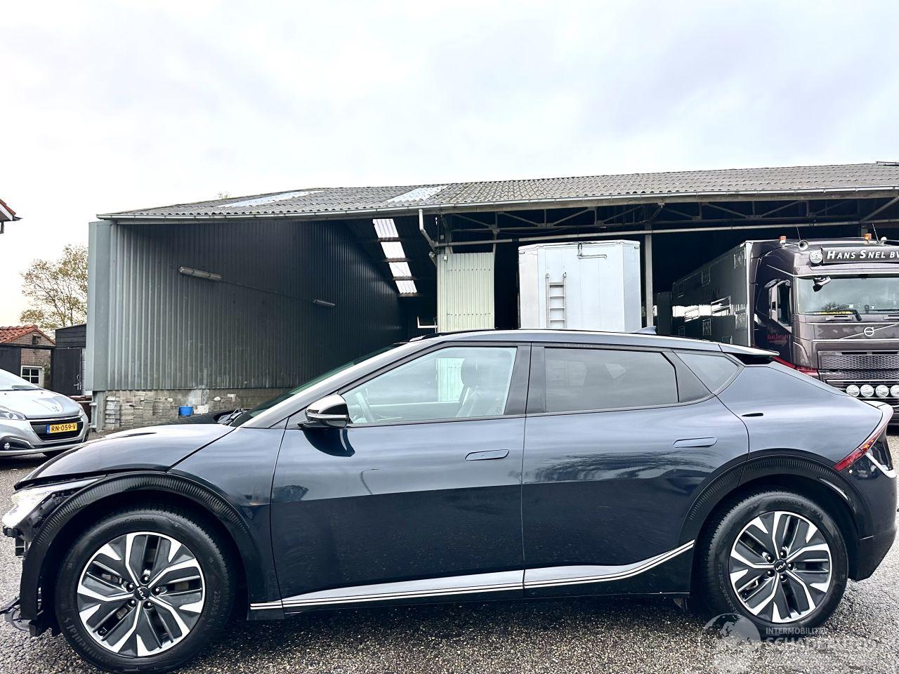 Kia EV6 Gereserveerd Plus 58kWh 170pk aut + f1 - nap - cam - keyless - front + line assist - stoelkoeling - stuurverw - stoelverw v+a